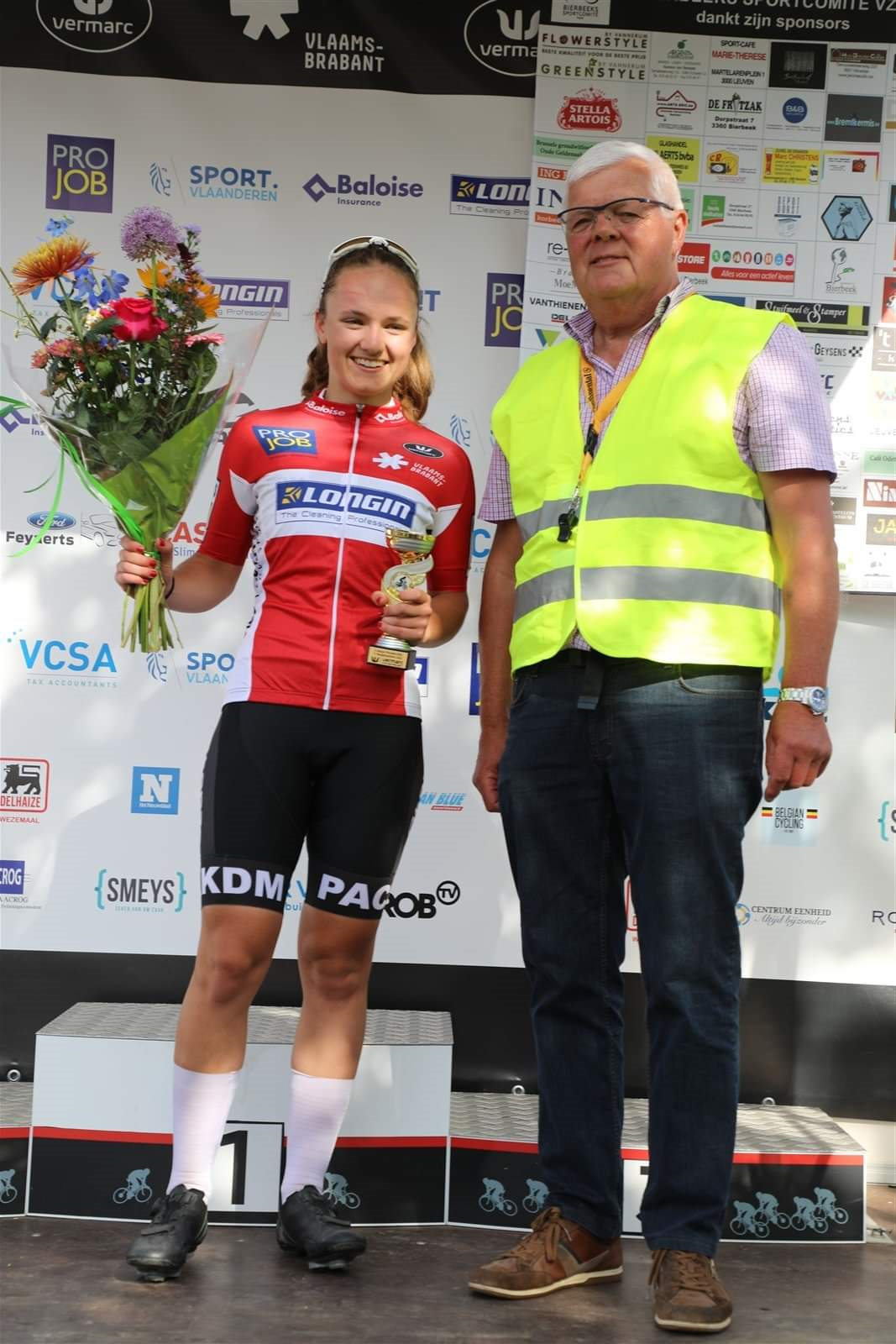 2022-05-22-Rode-trui---Bergklassement---Sophie-Brouckaert.jpg.png - 1,76 MB